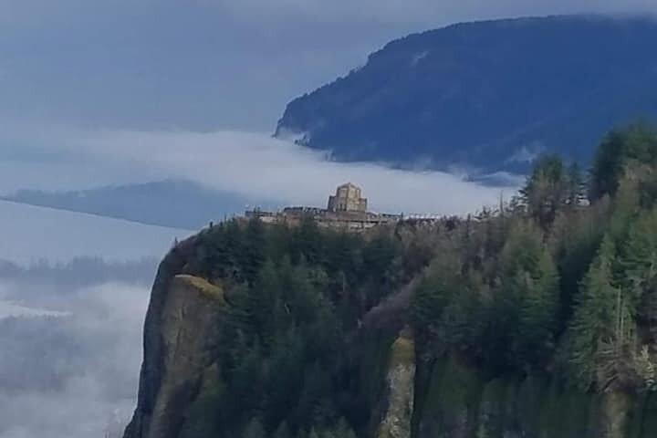 Columbia River Gorge Waterfall Tour from Portland