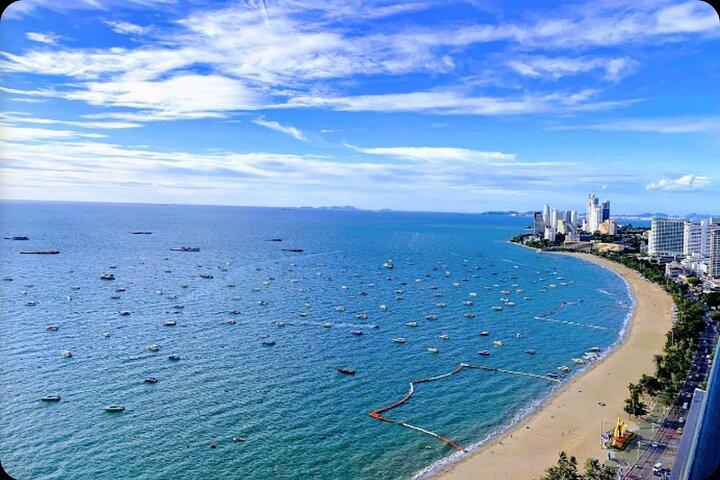 Private airport transfer from BKK Airport to Pattaya City