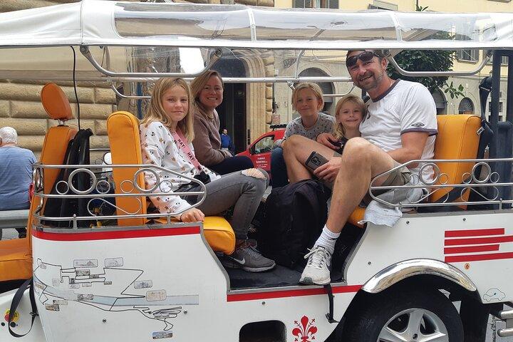 Gran tour Panorama di Firenze in tuktuk golfcart