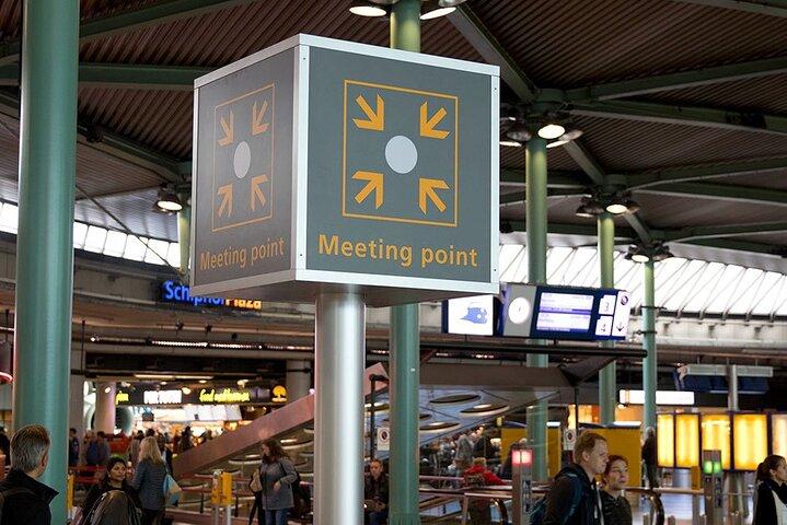 Private transfer Schiphol (AMS) to or from Rotterdam
