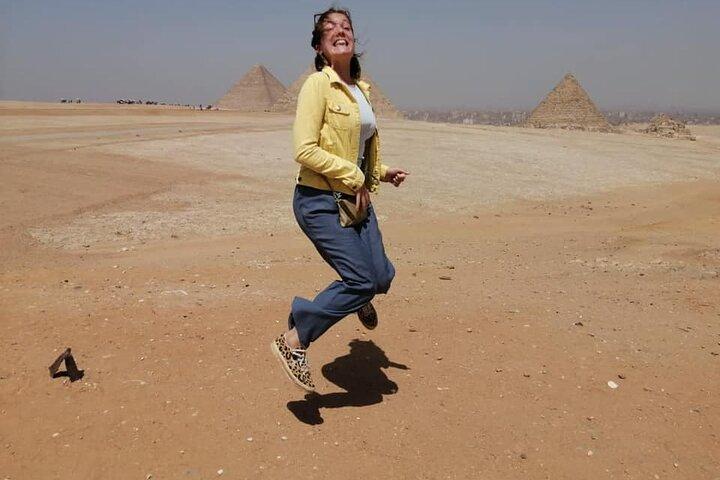 4-hours Private Tour Giza Pyramids and Sphinx with lunch and camel ride