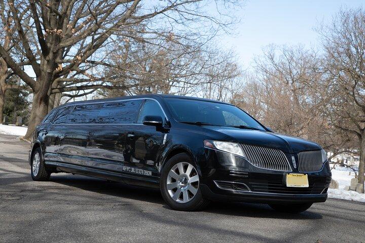 New York City Airport Departure Transfer by Limo LGA JFK EWR