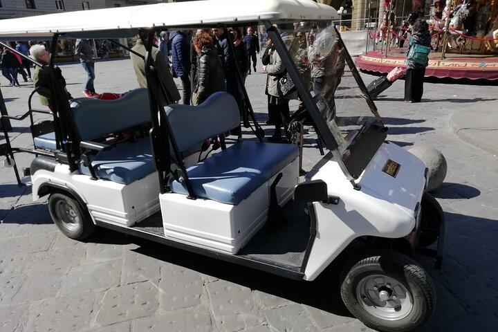 Florence Tour by Eco Car with Panoramic View