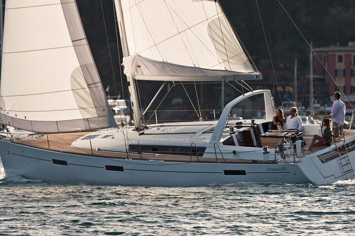 JFarwell Adventure Yacht Sailing in the Halifax Harbour