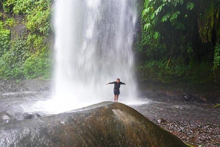 Full Day Tour Lombok North : Beaches, Mountain, Waterfalls and Sembalun