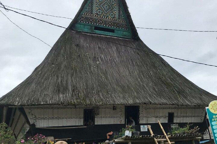 One day tour to explore brastagi High land & lake Toba departure from Medan