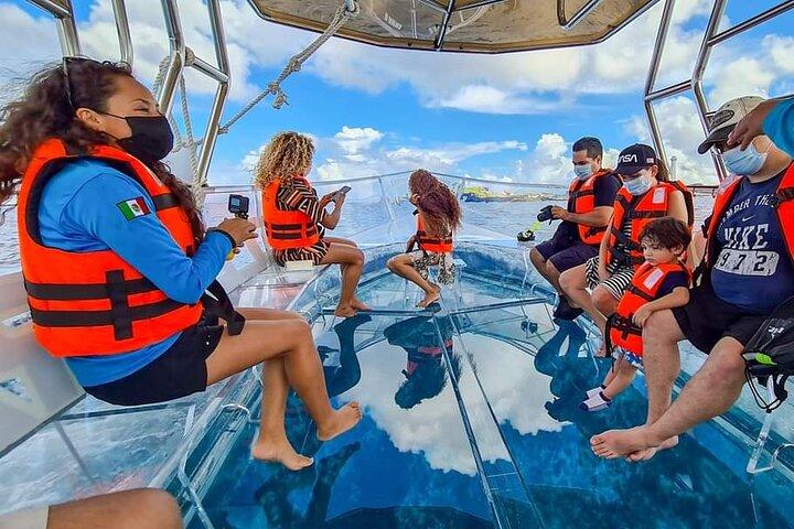 Transparent Boating and Snorkeling Tour in Cozumel All Inclusive