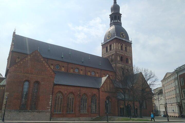 Riga old town walking tour