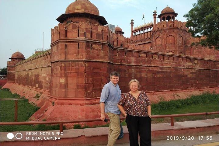 Delhi Sightseeing Tour: Top Monuments & City Highlights