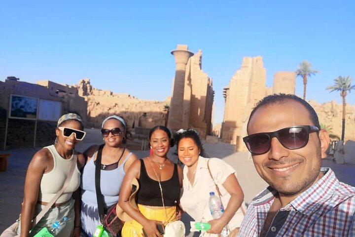 Private Full Day Tour East and West Banks of Luxor with Carriage Horse