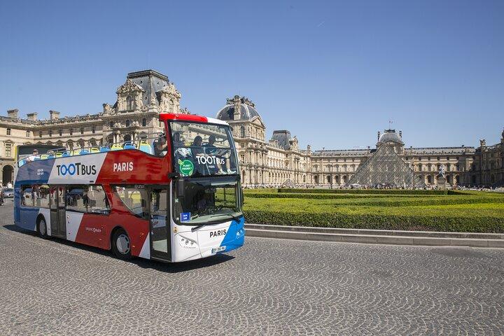 Paris Tootbus Kids Tour Sightseeing Live Guided Tour