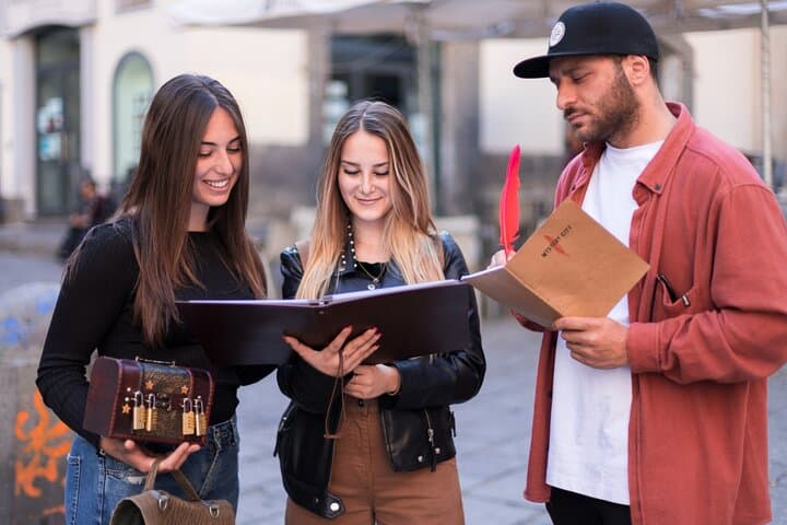Naples Treasure Hunt Experience