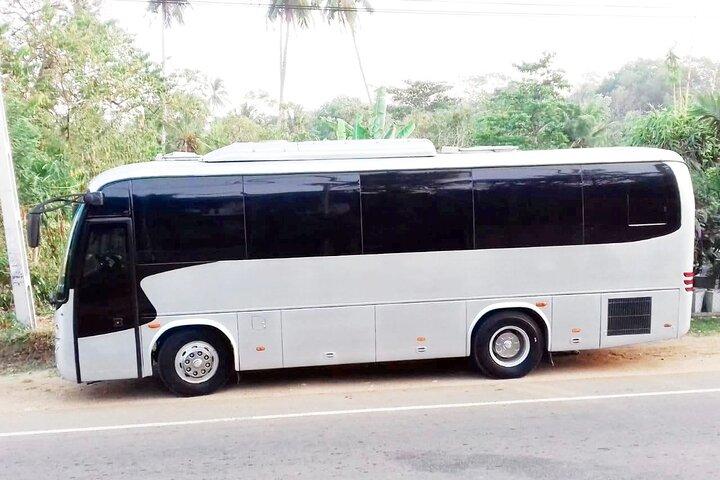 Colombo to Kandy Bus (Reserved Seats) - Air Conditioned