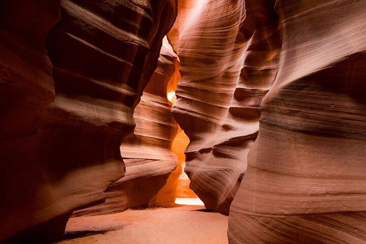 Antelope Canyon & Horseshoe Bend from Vegas, Lunch, Free WiFi