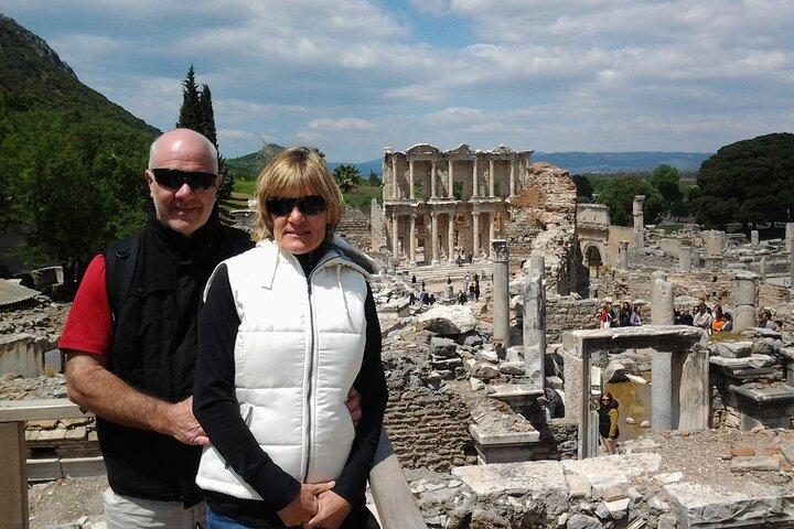 Private Ephesus and Turkish Bath Tour from Kusadasi Port
