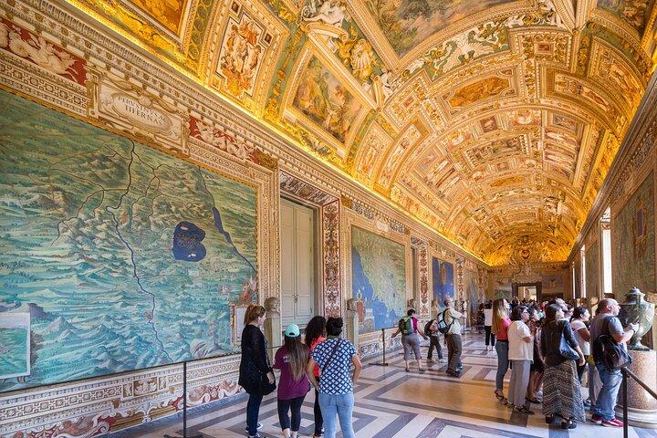 Skip the Line: Vatican Museums & Sistine Chapel Audio Tour