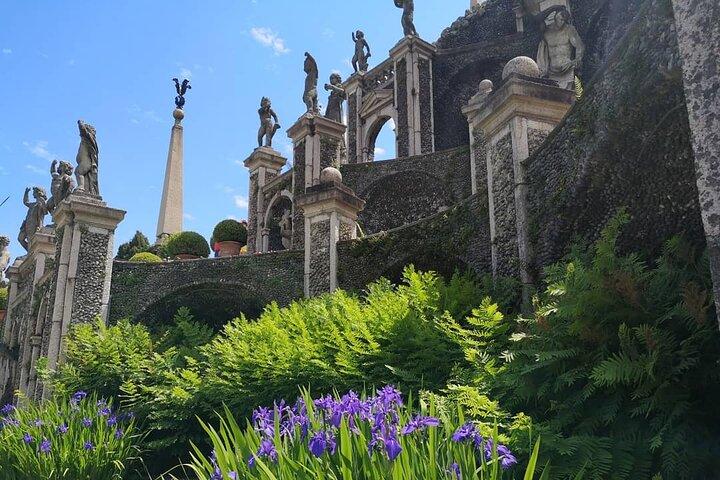 Exclusive tour of isola Bella with private boat cruise
