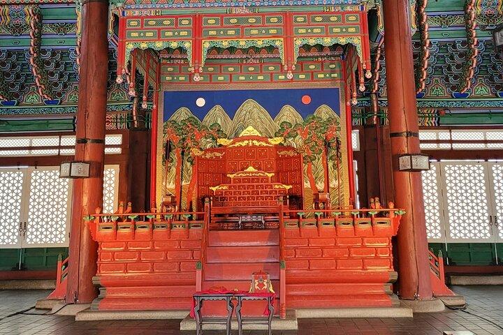 (Small Group) Palace & Seoul Old Town Highlights