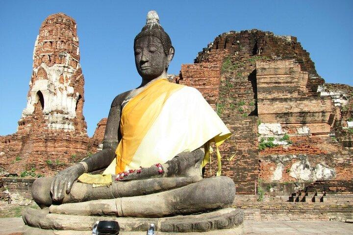 Private Tour : Ayutthaya Sightseeing by Coach return by Cruise