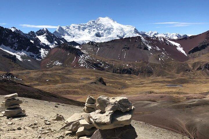 Vinicunca Rainbow Mountain Full-Day Tour from Cusco