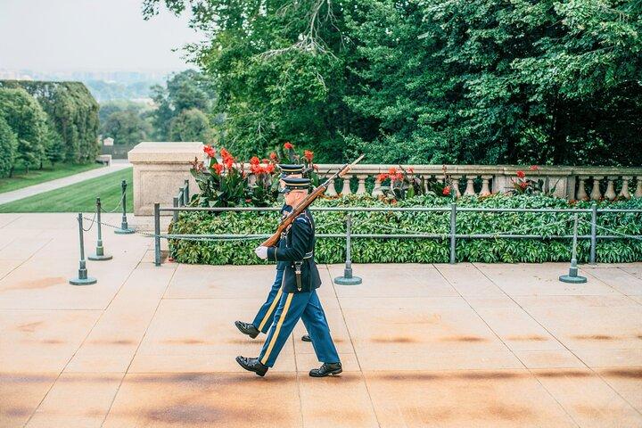 Arlington Cemetery Small-Group Tour & Changing of the Guards
