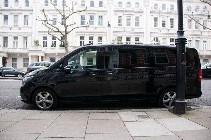 London Heathrow (LHR) Airport Arrival Private Transfer - Airport to Hotel