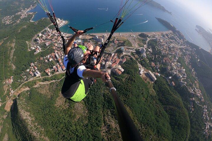 Tandem paragliding tour in Budva Montenegro
