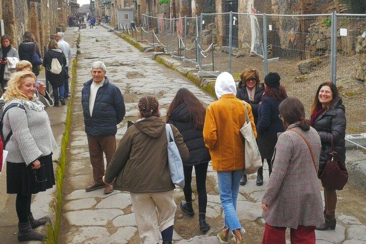 Transfer also for disabled Naples / Sorrento / Amalfi Coast