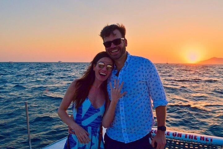 Cabo San Lucas Sunset Cruise with Unlimited Drinks
