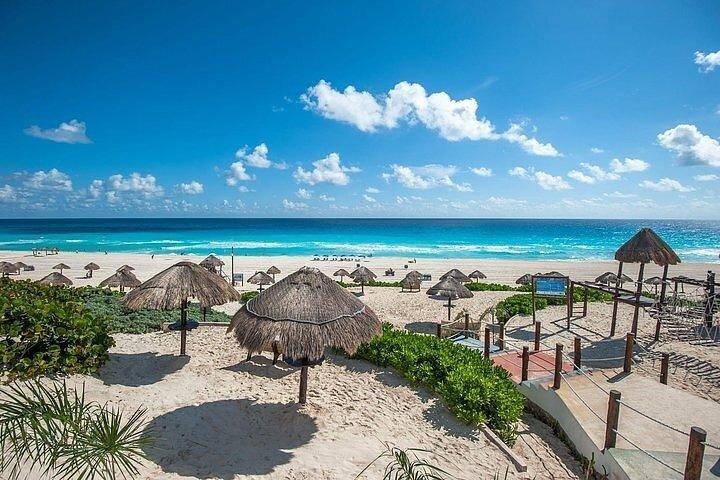 Cancun city Tour Bus only from Cancun