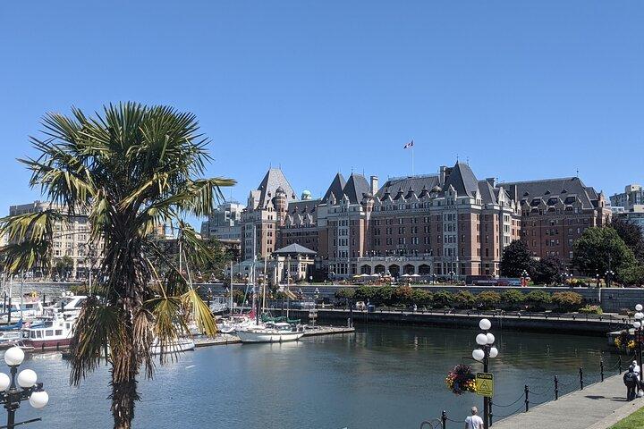 Downtown Victoria Food & City Tour