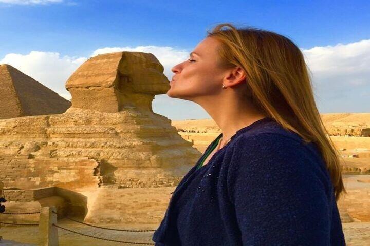 8 Days 7 Nights Package in Cairo With New Year Cruise by Air