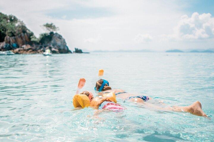 Private Boat Tour with Dolphin Spotting and Snorkelling from Phuket