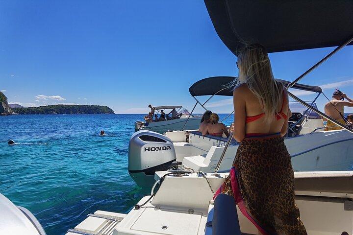 Explore Elaphiti Islands in this unique tour at your own pace for 4 or 8 hours