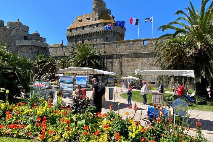Private 3-Day Normandy, Brittany & Loire Castles Tour