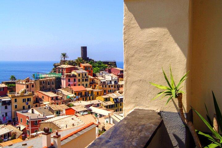 Private Tour from Florence Cinque Terre with Tower of Pisa
