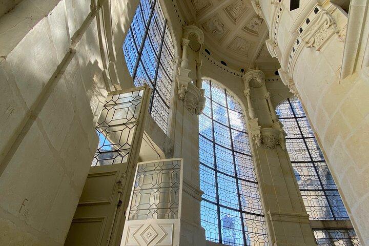 Live Guided Chenonceau, Chambord, Amboise Castles trip from Paris