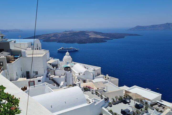 Full-Day Private Tour of Santorini Caldera & The Most Famous Sightseeing