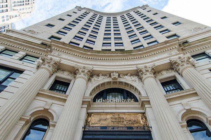 Chicago Walking Tour: Connecting Past and Present