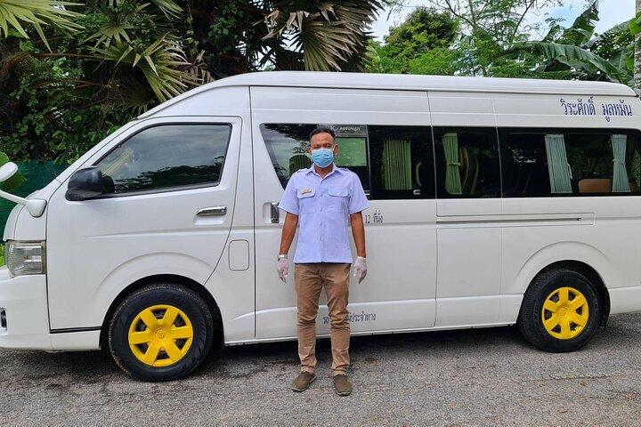 Private local city tour with english speaking driver