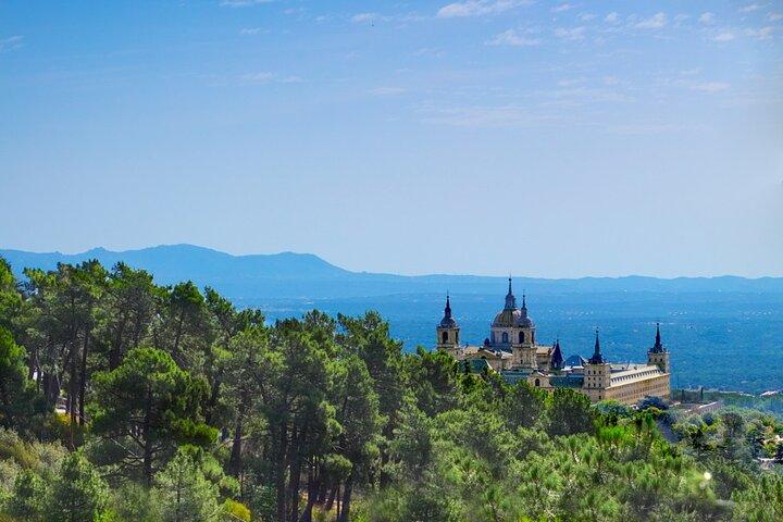 Escorial & Valley Half-Day Morning Tour from Madrid