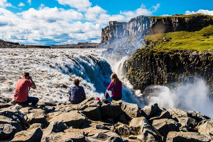 Diamond Circle Day Tour from Akureyri