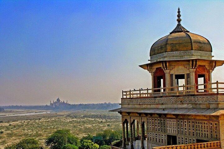 All Inclusive Private Taj Mahal Sunrise Tour with Agra Fort Visit