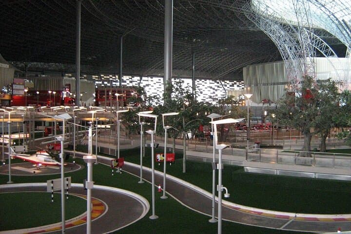 Skip the line Ferrari World Abu Dhabi Tour