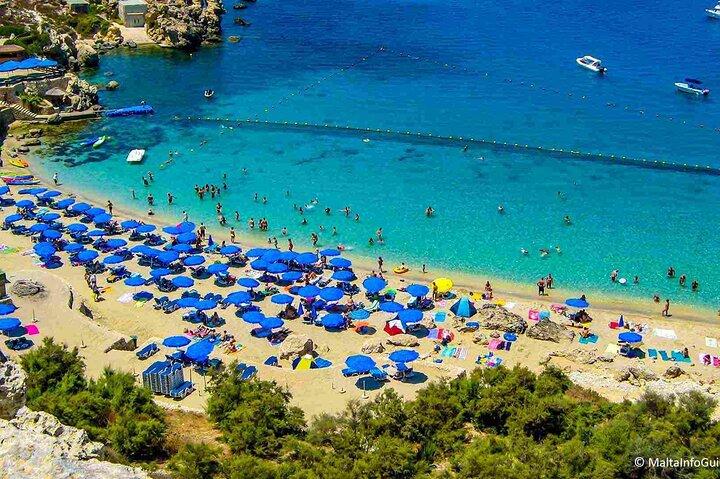 Private Boat Tour Experience with Snorkeling Blue Lagoon and Comino