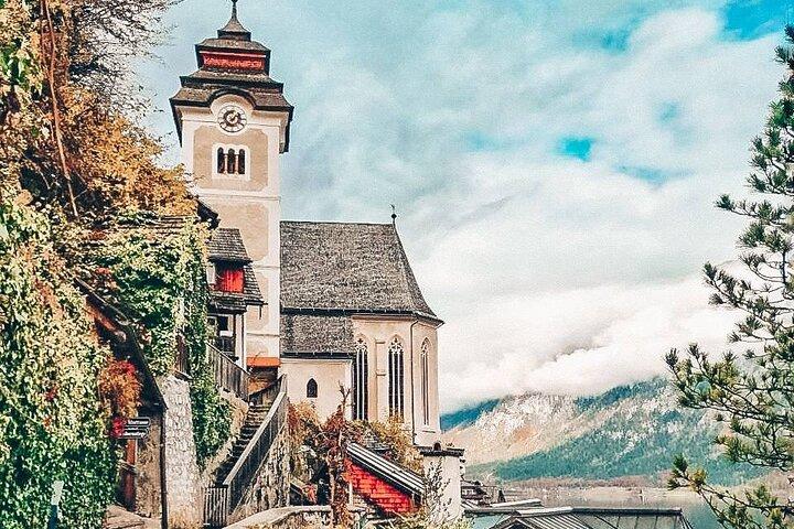 Self-Guided Private Tour of Hallstatt. Best photo-points, panoramic views, cafes