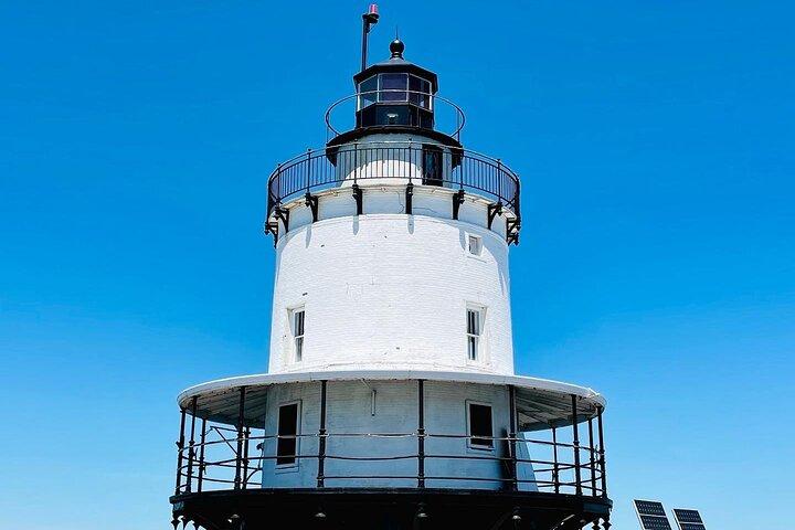 Two Hour Lighthouse Bicycle Tour from South Portland-Mellow