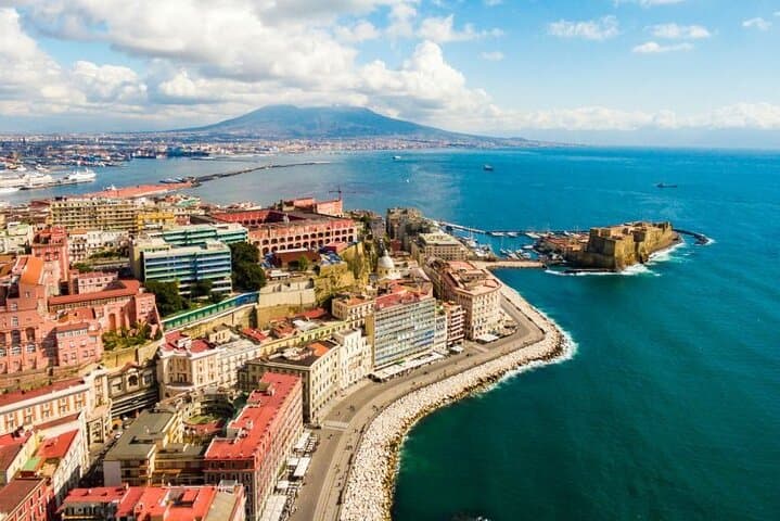 Naples transfer to Sorrento with stop at Winery or Vice Versa