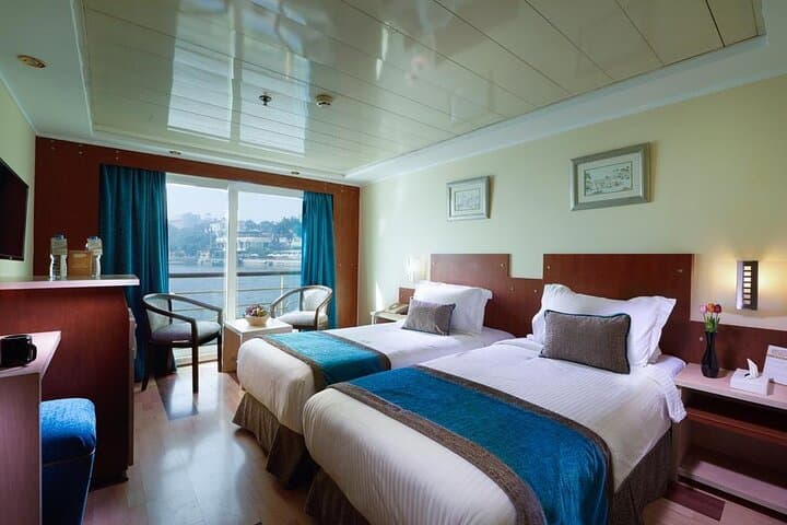 Amazing 2 Nights Cruise From Aswan to Luxor including Tours and Hot Air Balloon
