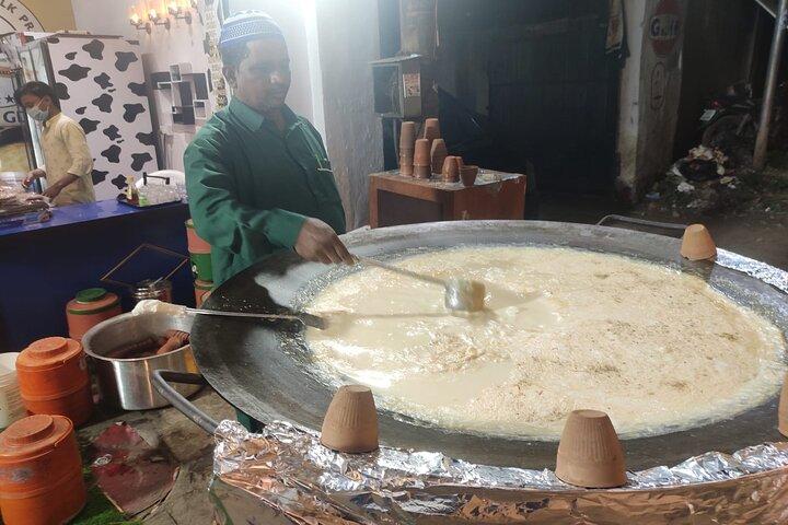 Evening Hyderabad Street Food Walk with Hyderabad Biryani